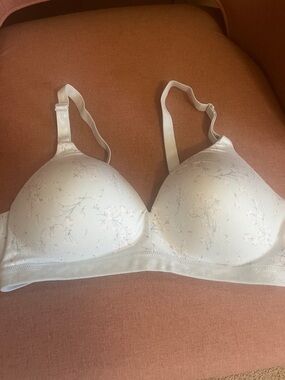 Warner’ Women's Light Teal Floral Wireless Bra